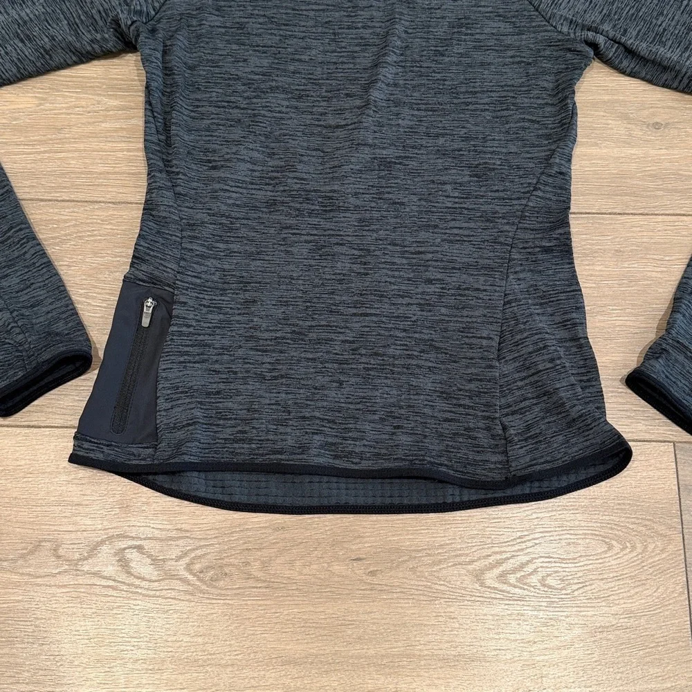 NIKE Gray Black Tech Fleece Waffle Knit Dri-Fit‎ Running Long Sleeve Top Size XS